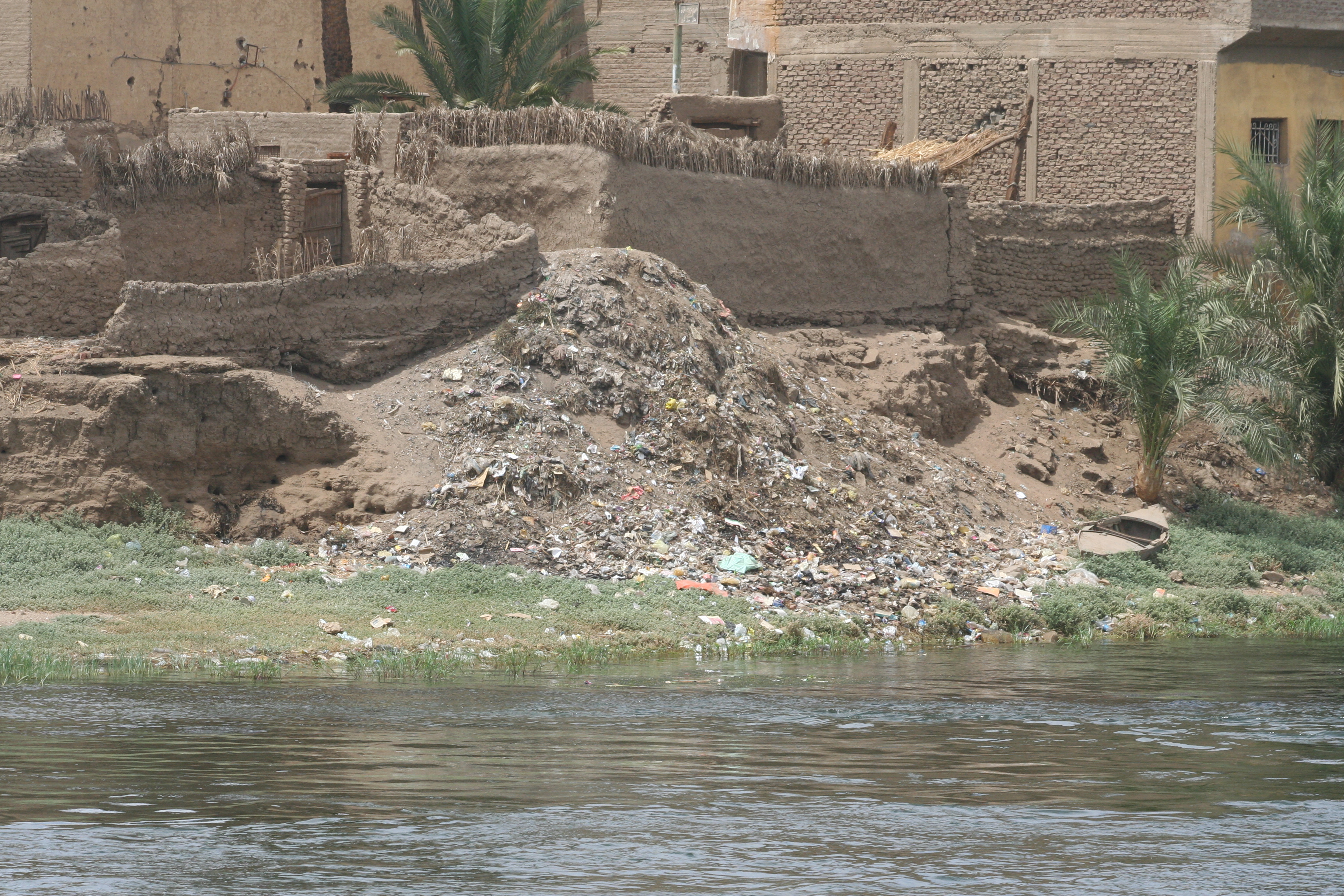 nile garbage